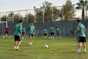 bilecik-haber_kocaelispor-umraniyespor-macinin-hazirliklarini-surdurdu-35626.jpg