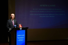 bilecik-haber_kuzey-makedonya-meclis-baskani-gashi-marmara-universitesinde-konustu-34128.jpg