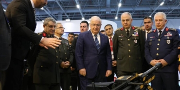 bilecik-haber_milli-savunma-bakani-guler-saha-expo-2024-fuari-ni-gezdi-38780.jpg