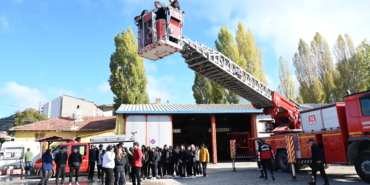 ÖĞRENCİLERE YANGIN EĞİTİMİ VERİLDİ