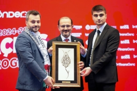 bilecik-haber_onder-genclik-yeni-ogretim-yilinda-gerceklestirecegi-projelerini-tanitti-37549.jpg