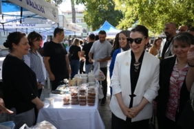 bilecik-haber_polis-esleri-dernegi-edirne-subesince-kermes-duzenlendi-34029.jpg