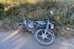 bilecik-haber_sakarya-da-kamyonun-carptigi-motosikletli-yasam-mucadelesini-kaybetti-33678.jpg