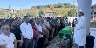 bilecik-haber_sakarya-da-makarna-fabrikasindaki-patlamada-yaralanarak-hastanede-hayatini-kaybeden-isci-defnedildi-34300.jpg