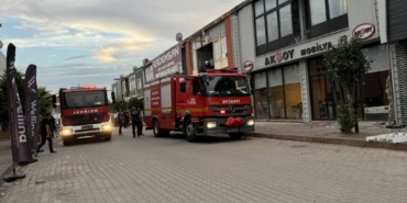bilecik-haber_sakarya-da-mobilya-imalathanesinde-cikan-yangin-sonduruldu-35383.jpg
