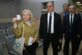 bilecik-haber_sakarya-ve-cevre-illerde-ptt-nin-184-kurulus-yili-kutlandi-38280.jpg