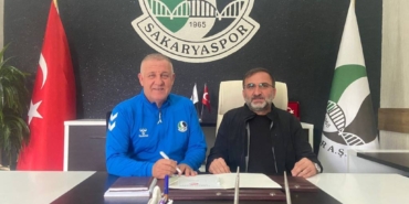 bilecik-haber_sakaryaspor-teknik-direktor-mesut-bakkal-ile-anlasti-33559.jpg