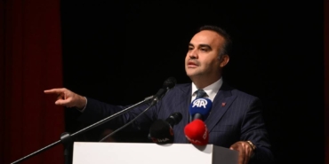 bilecik-haber_sanayi-ve-teknoloji-bakani-kacir-ak-parti-suleymanpasa-4-olagan-ilce-kongresi-nde-konustu-37553.jpg