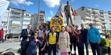 bilecik-haber_silivri-de-cumhuriyet-kosusu-duzenlendi-38839.jpg