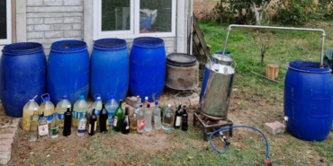 bilecik-haber_tekirdag-da-558-litre-sahte-icki-ele-gecirildi-33365.jpg
