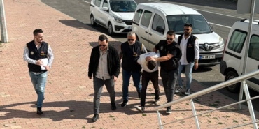 bilecik-haber_tekirdag-da-bir-kisinin-oldugu-silahli-saldiriya-iliskin-yakalanan-zanli-adliyeye-sevk-edildi-34263.jpg
