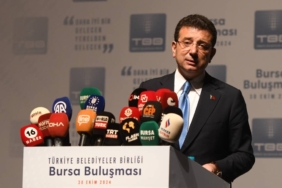 bilecik-haber_turkiye-belediyeler-birligi-baskani-imamoglu-bursa-da-stk-bulusmasina-katildi-40024.jpg