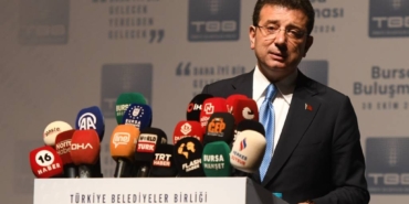 bilecik-haber_turkiye-belediyeler-birligi-baskani-imamoglu-bursa-da-stk-bulusmasina-katildi-40024.jpg