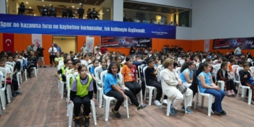 bilecik-haber_umraniye-belediyesi-100-okula-spor-malzemesi-desteginde-bulundu-36905.jpg