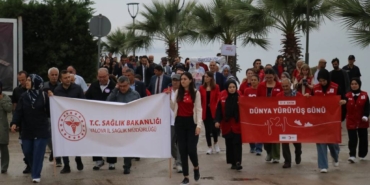 bilecik-haber_yalova-da-dunya-yuruyus-gunu-etkinligi-duzenlendi-34729.jpg