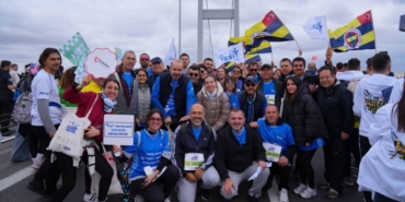 bilecik-haber_101-akfen-gonullusu-istanbul-maratonu-nda-tikav-in-egitimde-esitlik-projesi-icin-kostu-41195.jpg