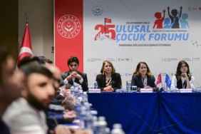 bilecik-haber_25-ulusal-cocuk-forumu-ceyrek-asir-cocuk-forumu-bulusmalari-44543.jpg
