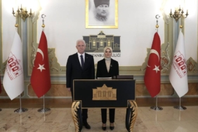 bilecik-haber_aile-ve-sosyal-hizmetler-bakani-goktas-istanbul-daki-calismalari-degerlendirme-toplantisina-katildi-42217.jpg