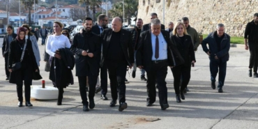 bilecik-haber_ak-parti-canakkale-milletvekili-gider-partisinin-bozcaada-8-olagan-ilce-kongresi-ne-katildi-46681.jpg