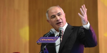bilecik-haber_ak-parti-genel-baskanvekili-ala-partisinin-orhangazi-8-olagan-ilce-kongresi-nde-konustu-40886.jpg