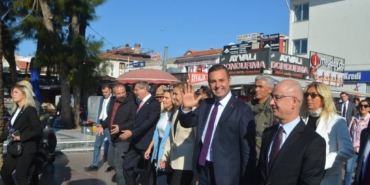 bilecik-haber_balikesir-de-19-ayvalik-uluslararasi-zeytin-hasat-festivali-basladi-40323.jpg
