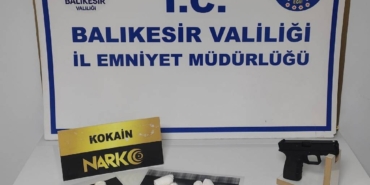 bilecik-haber_balikesir-de-uyusturucu-operasyonunda-yakalanan-2-kisi-tutuklandi-42894.jpg