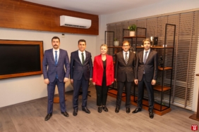 BAŞKAN KAHRAMAN'A ZİYARET