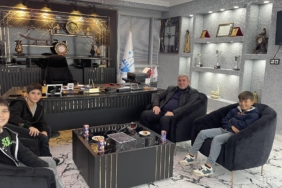 BAŞKANIN MİSAFİRLERİ AĞIR