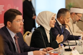 "Birlikte hareket ederek ülkemizin geleceğini güvence altına alabiliriz"