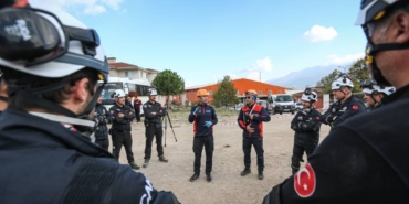 bilecik-haber_bursa-da-afad-a-akredite-arama-kurtarma-ekibi-sayisi-21-e-yukseldi-41077.jpg