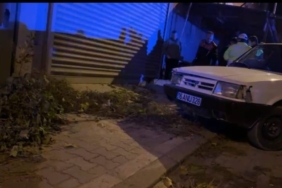 bilecik-haber_bursa-da-polisin-dur-ihtarina-uymayan-ehliyetsiz-surucu-kovalamacayla-yakalandi-44759.jpg