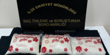 bilecik-haber_bursa-da-yastik-kilifina-gizlenmis-2-kilo-720-gram-uyusturucu-ele-gecirildi-46258.jpg