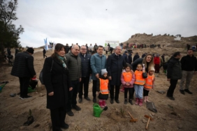 bilecik-haber_bursa-ve-cevre-illerde-milli-agaclandirma-gunu-etkinligi-yapildi-42620.jpg