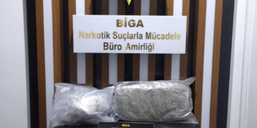 bilecik-haber_canakkale-de-1-kilogram-682-gram-skunk-ele-gecirildi-44050.jpg