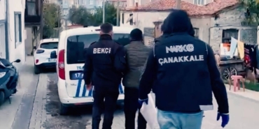 bilecik-haber_canakkale-de-duzenlenen-uyusturucu-operasyonunda-11-zanli-yakalandi-41820.jpg