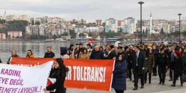 bilecik-haber_canakkale-de-kadina-yonelik-siddete-karsi-farkindalik-yuruyusu-yapildi-45881.jpg