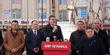 bilecik-haber_chp-lilerin-esenyurt-belediyesi-eylemi-devam-ediyor-45580.jpg