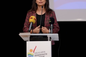 bilecik-haber_dem-parti-es-genel-baskani-hatimogullari-hdk-13-kadin-konferansi-na-katildi-40602.jpg