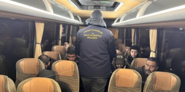 bilecik-haber_edirne-de-duzensiz-gocmenlere-yonelik-uygulamada-yakalanan-feto-suphelisi-tutuklandi-44213.jpg