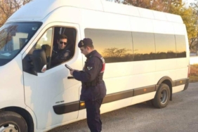 bilecik-haber_edirne-de-jandarma-ekiplerinin-okul-servisi-denetimleri-suruyor-44311.jpg
