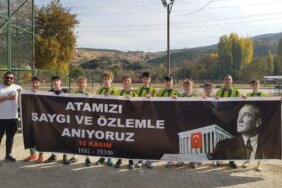 ERTUĞRULSPOR'DAN ATAMIZA SAYGI
