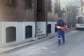 bilecik-haber_esnafin-park-rezervesi-amaciyla-yola-biraktigi-malzemeleri-polis-ve-zabita-topladi-41716.jpg
