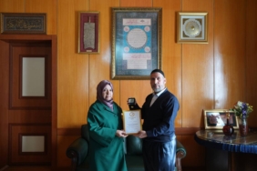 bilecik-haber_fatih-in-altin-madalyali-imami-kan-bagislariyla-hastalara-can-oluyor-44424.jpg