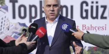 bilecik-haber_fatih-te-topkapi-kaleici-meydani-projesinde-calismalar-basladi-45124.jpg