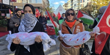 bilecik-haber_gazze-de-hayatini-kaybeden-ogretmen-ve-ogrenciler-icin-kucukcekmece-de-yuruyus-duzenlendi-45574.jpg