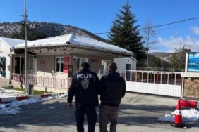 GÖLPAZARINDAN KAÇTI OSMANELİ'DE YAKALANDI