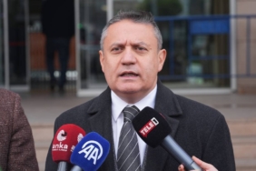 bilecik-haber_gorevden-uzaklastirilan-esenyurt-belediye-baskani-ahmet-ozer-in-avukatlari-tahliye-talebinde-bulundu-45792.jpg
