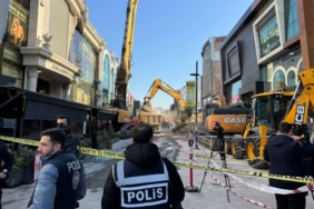 bilecik-haber_gungoren-de-coken-binanin-enkazinda-kalan-isciyi-kurtarma-calismalari-suruyor-46942.jpg