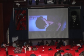 bilecik-haber_hendek-te-ogrenciler-sinema-etkinliginde-bulustu-43566.jpg