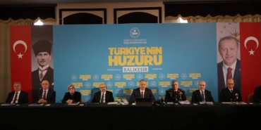 bilecik-haber_icisleri-bakani-yerlikaya-balikesir-de-turkiye-nin-huzuru-toplantisi-nin-ardindan-konustu-2-42249.jpg